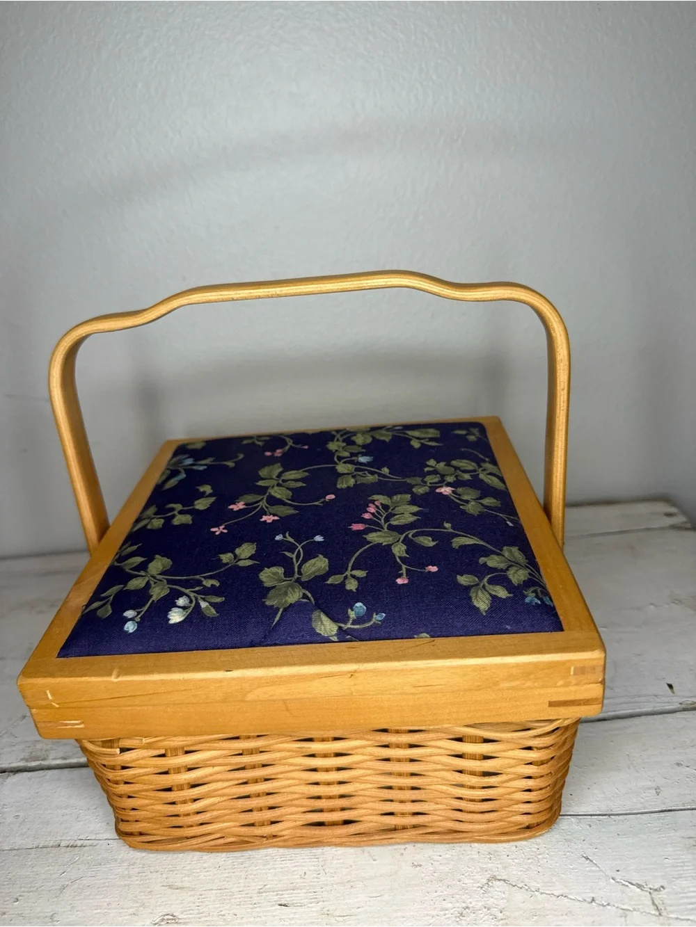 Vintage Wooden Sewing Basket Floral Fabric Top 8